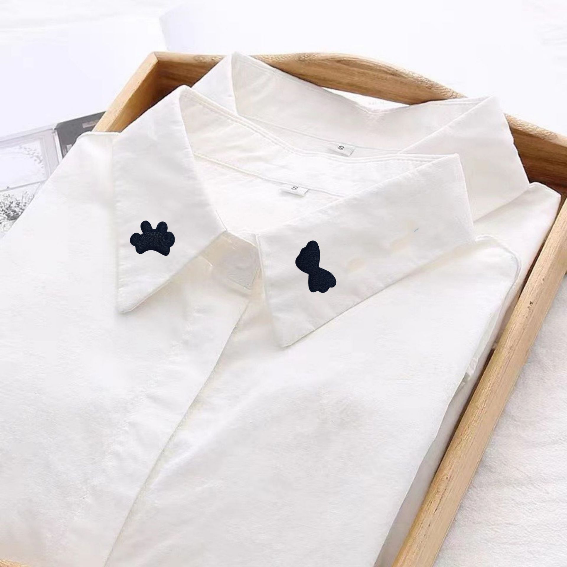 Mini patchs brodés noirs kawai - Embroidery On Black Shirt avis et prix